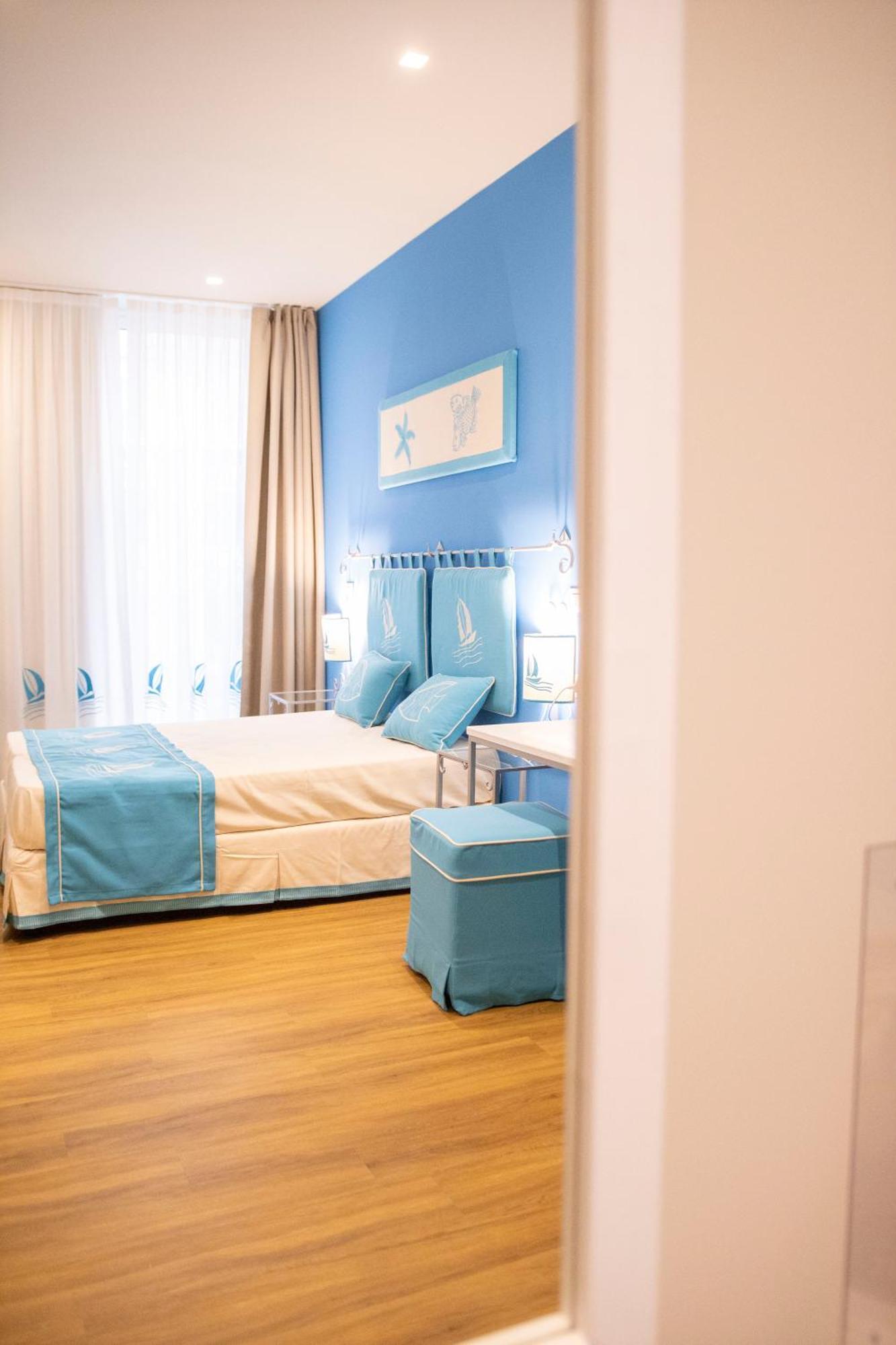 Berry Rooms 卡利亚里 外观 照片